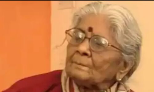 मशहूर लेखिका मन्नू भंडारी का निधन *आपका बंटी* और *आंखों देखा झूठ* रचनाओं से हुई थी लोकप्रिय