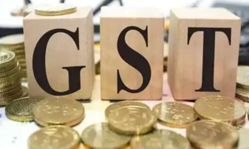 जीएसटी में बड़े बदलाव की हो रही है तैयारी खत्म हो सकता है एक स्लैब, कई नई चीज और सेवाओं पर कर ।