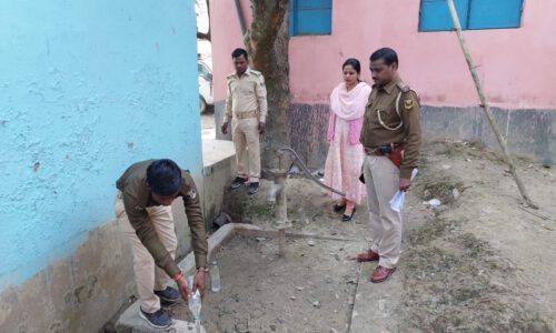 सुधानी ओपी में 23 लीटर शराब को किया गया नष्ट।