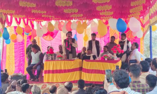 तीन करोड़ रूपए लागत के दो सड़कों का बिधायक ने किया शिलान्यास।