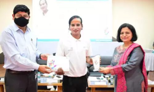 टाटा स्टील ने 14 किन्नरों को सौंपा नियुक्ति पत्र सभी कंपनी में करेंगे काम।