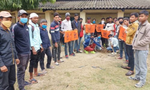 अभाविप द्वारा वृक्षारोपण कर मनाया गया युवा दिवस