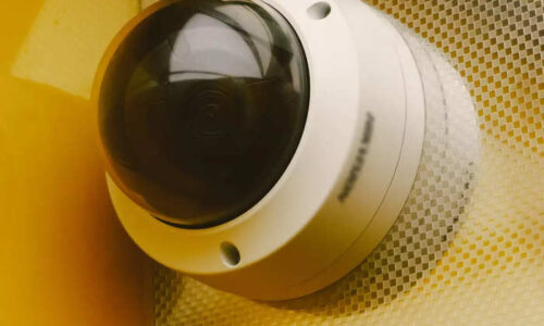 अमेरिका से कानपुर मे घर की चोरो से की सुरक्षा डिजिटल तकनीक से विदेश मे रहकर घर की कर रहे देखभाल