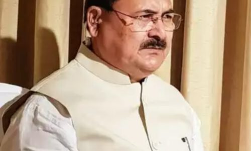 उप्र:- स्वामी प्रसाद मौर्य के इस्तीफे के बाद सपा ने प्रदेश भाजपा अध्यक्ष को भेजा ताला ।