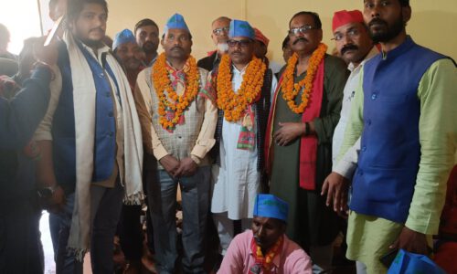 फतेहपुर यूपी भाजपा को छोड़ सपा को दिया समर्थन