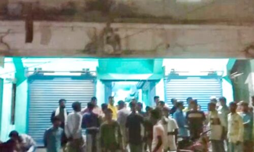 नपं बारसोई में अवैध रूप से चल रहे हैं नर्सिंग होम में महिला को इलाजरत छोड़कर भागे डॉक्टर ।