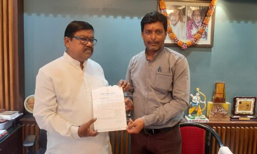 हसनगंज के विधान पार्षद प्रतिनिधि बने मुकेश कुमार श्रीवास्तव