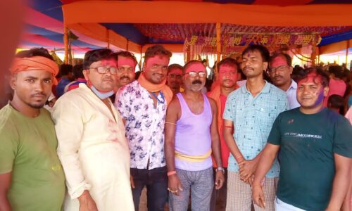 सालमारी ढोलमारा मैदान में 24 प्रहर संकीर्तन के विसर्जन में झूमे कृष्णभक्त
