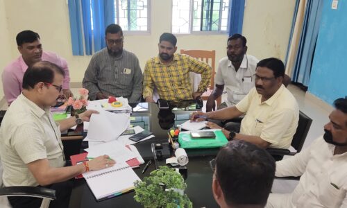 एसडीओ के अध्यक्षता में आपूर्ति अनुश्रवण समिति एवं बाढ़ पुर्व तैयारी को लेकर हुई बैठक, दिए गए निर्देश