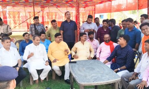 बारसोई में भगवान जगन्नाथ बलभद्र एवं सुभद्रा की निकाली गई रथ यात्रा