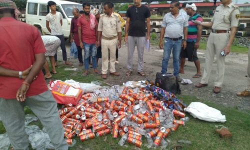 जीआरपी द्वारा जप्त 212 लीटर  शराब किया गया नष्ट