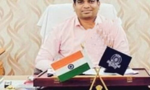 झारखंड में IAS ने IIT की छात्रा से मांगा किस– खूंटी में नाइट पार्टी के दौरान की छेड़खानी, SDM गिरफ्तार