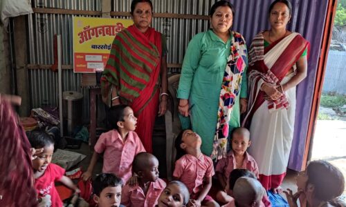 दस आंगनबाड़ी केंद्रों का सीडीपीओ ने की निरिक्षण दिया आवश्यक दिशा निर्देश ।