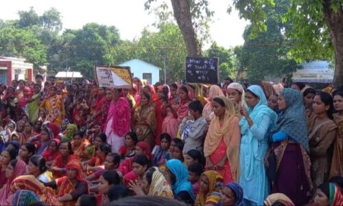 जीविका दीदीओ ने नौ सूत्री मांगों को लेकर किया प्रदर्शन।