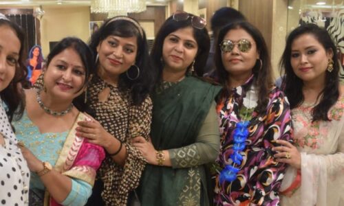 फिल्मी बॉलीवुड थीम RETRO FC BOLLYWOOD पर  कार्यक्रम आयोजित