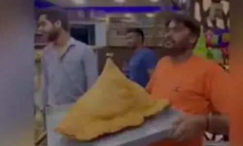 मेरठ में बने 8 किलो वजन के बाहुबली समोसा का वीडियो सोशल मीडिया पर वायरल