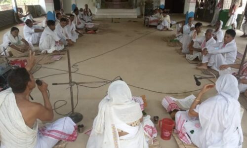 সমগ্ৰ নামনী অসমত প্ৰতিটো জিলাত ৰাস উৎসৱ পালনৰ জোৱাৰ:শ্ৰীমন্ত  শংকৰদেৱ সংঘৰ বঙাইগাঁও জিলাৰ ঢালিগাঁও প্ৰাথমিক শাখাত অনুষ্ঠিত হল ভাওনা নাট: বঙাইগাঁও গান্ধী ময়দানৰ পোন্ধৰ দিনীয়া ৰাস উৎসৱ আয়োজন।