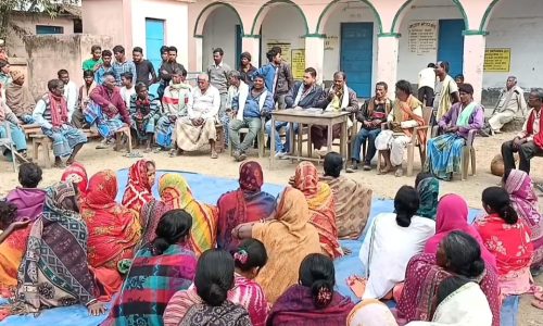 बलुआ पंचायत में वार्डसभा कर जनसमस्याओं पर हुई चर्चा