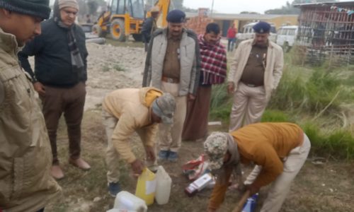 25 लीटर 225 मिलीलीटर देशी एवं विदेशी शराब का किया गया विनिष्टीकरण ।