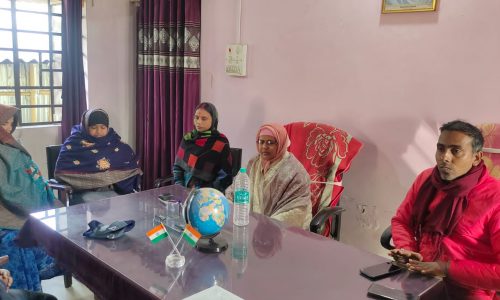 कोढ़ा के विशनपुर में की गई कार्यकारणी बैठक साथ ही मुखिया ने सभी वार्ड सदस्य एवं कर्मियों को किया सम्मानित ।