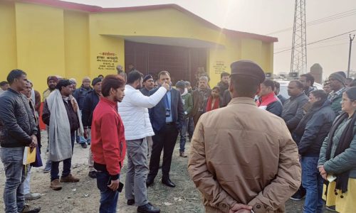 मुख्यमंत्री के समाधान यात्रा को लेकर  कटिहार में तैयारी शुरू, तैयारी का जायजा लेने पहुंचे कमिश्नर व डीएम कोढ़ा का दिघरी पंचायत ।