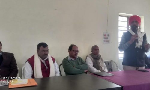 बरारी के ई-किसान भवन में प्रखंड स्तरीय निगरानी समिति की बैठक आयोजित ।