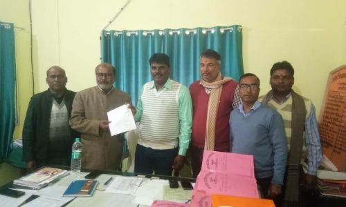 व्यपार मंडल चुनाव को लेकर नामांकन जारी, 15 उम्मीदवारों ने किया नामांकन ।