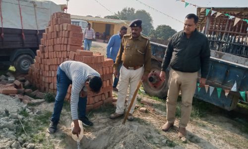 41 लीटर 250 मिलीलीटर शराब को  किया गया नष्ट।