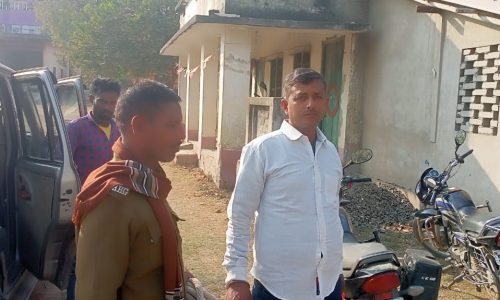 एमओ के आवेदन पर पीडीएस विक्रेता गिरफ्तार ।