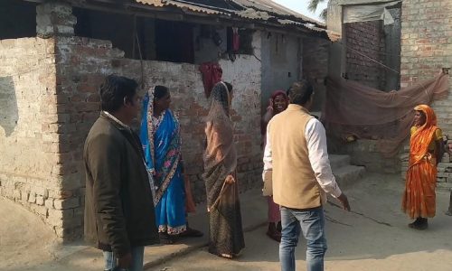 डब्ल्यूएचओ के टीमों ने किया गांव का  निरीक्षण ।