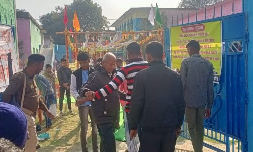 मनिहारी में मैट्रिक की परीक्षा प्रारंभ, चार केंद्रों पर आयोजित ।