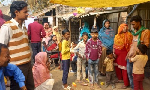 उत्तर प्रदेश में बस के जलने से कोढ़ा निवासी सहचालक की हुई मौत ।