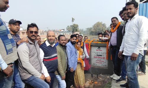 मुख्य पार्षद ने सम्राट अशोक भवन का किया शिलान्यास ।