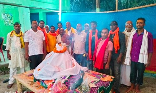 मनिहारी में शिवलिंग की धुमधाम से हुई प्राण प्रतिष्ठा ।