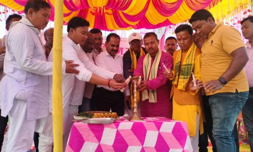 आपसी भाईचारा और प्रेम का प्रतीक होली का त्योहार।