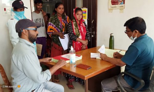 मासिक स्वास्थ्य जांच शिविर में 26 महिलाओं का प्रसव पूर्व स्वास्थ्य जांच किया गया।