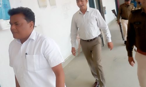 राजस्व वसूली में तेजी लाने के निर्देश ।