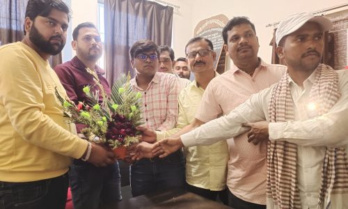 नव पदस्थापित कनीय अभियंता का हुआ जोरदार स्वागत ।