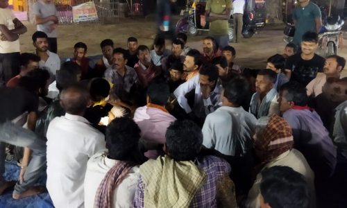 महाविष्णु यज्ञ पर्व को लेकर ग्रामीणों ने किया बैठक ।