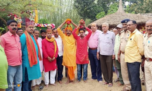 अखंड हरिनाम संकीर्तन का हुआ समापन।