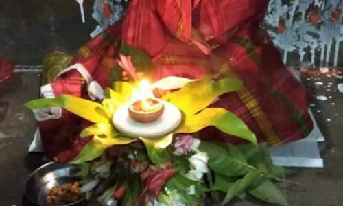 देवी आराधना की परंपरा आज भी कायम है ।