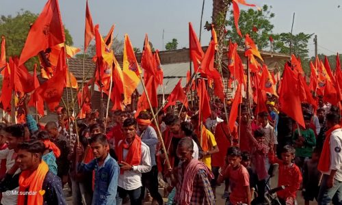 रामनवमी को लेकर भव्य शोभायात्रा निकाला गया।