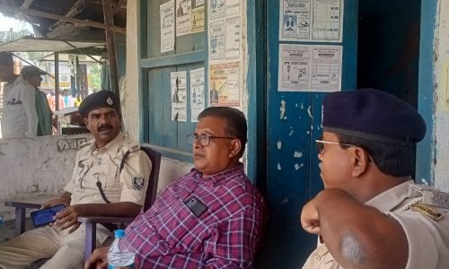 सड़क परिवहन नियमों की अनदेखी करनेवालों पर प्रशासन की होगी पैनी नजर ।