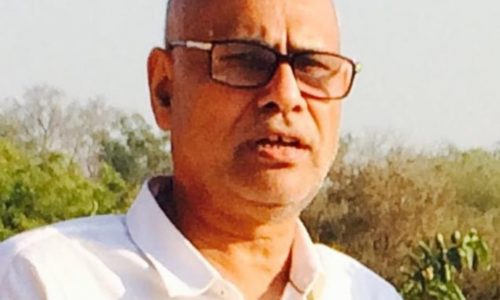 शिक्षकों को राज्य कर्मी का दर्जा देने की मांग —अनील