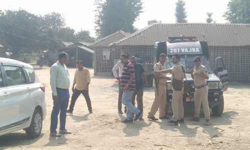 एनआईए टीम की चली करीब साढ़े तीन घण्टे सघन छापेमारी ।