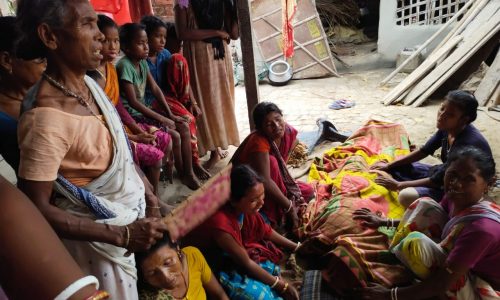 मकान का शटरिंग खोलने के दौरान टंकी में गिरकर एक मजदूर की मौत, दो मुर्छित ।