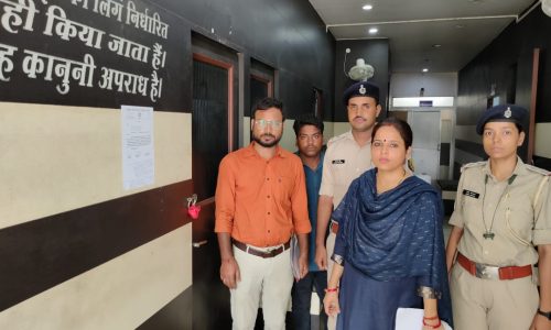 अवैध रूप से चल रहे तीन अल्ट्रासाउंड क्लीनिक को प्रशासन ने किया सील ।