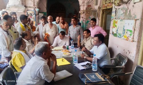 जनता दरबार में भुमि विवाद मामलों के सुनवाई में दो मामलों का हुआ निष्पादन।