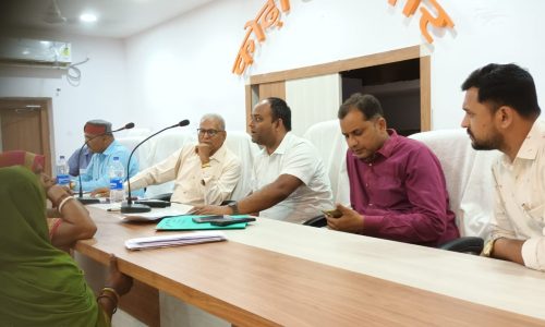 कानूनी जागरूकता को लेकर चलंत लोक अदालत का हुआ आयोजन ।