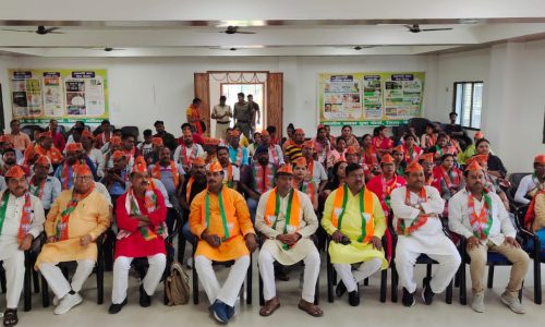 मेरा बूथ सबसे मजबूत कार्यक्रम को लेकर भाजपा कार्यकर्ताओं की हुई बैठक ।